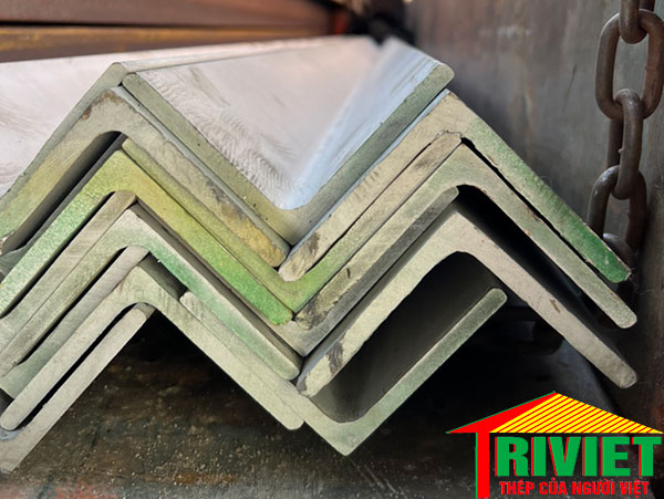 Thép hình V150x150: Tiêu chuẩn, tính chất và quy trình sản xuất