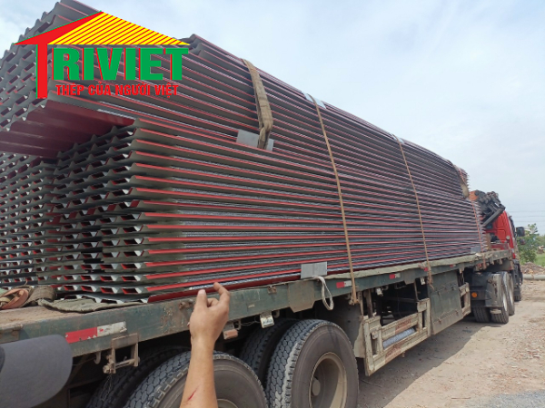 Giá tôn bị ảnh hưởng bởi khá nhiều yếu tố